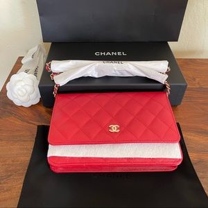 Brand new 22P Chanel Wallet On Chain Champagne/Rose Gold HW Red Caviar Leather